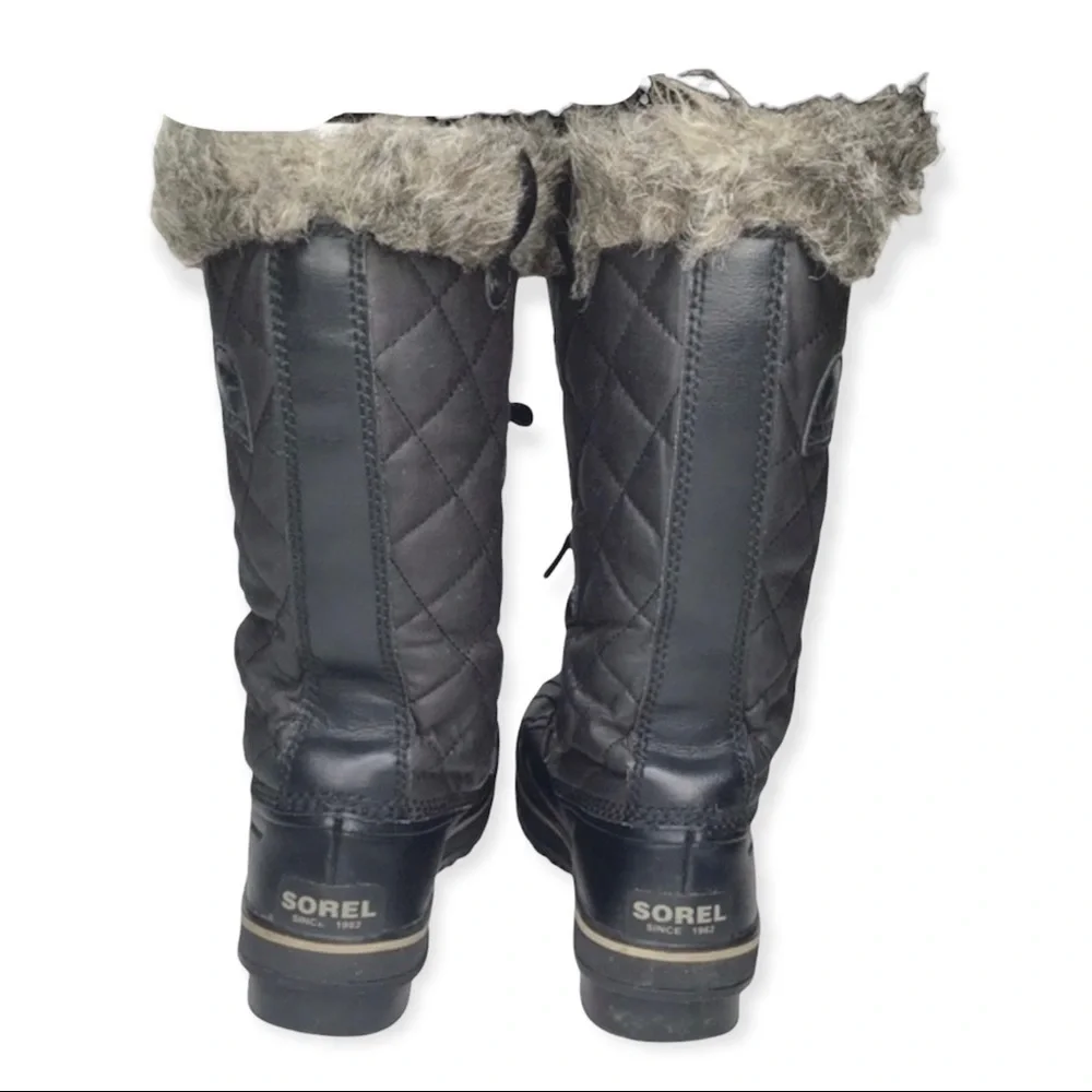 Sorel Tofino Waterproof Boots in Black.